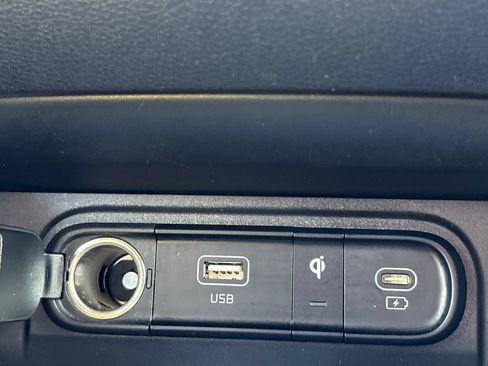 Used 2023 Kia Sportage EX FWD image 8