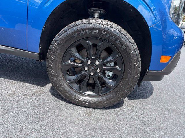 Used 2024 Ford Maverick Lariat w/ Black Appearance Package AWD/4WD image 8