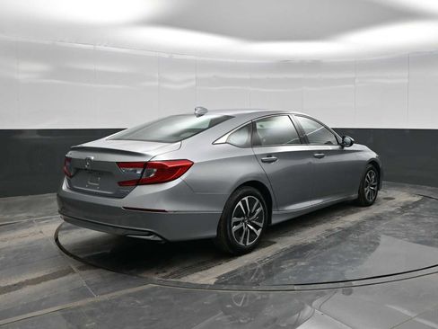 Used 2019 Honda Accord Touring image 7