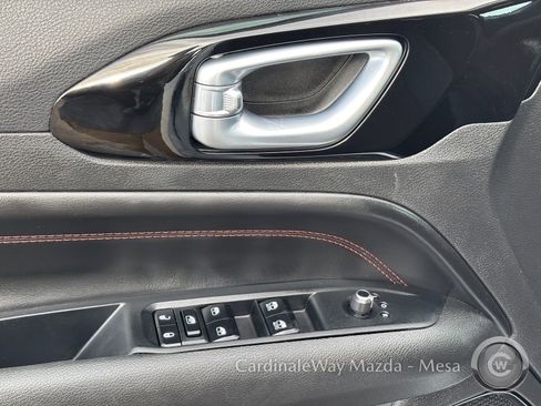 Used 2023 Jeep Compass Trailhawk image 20