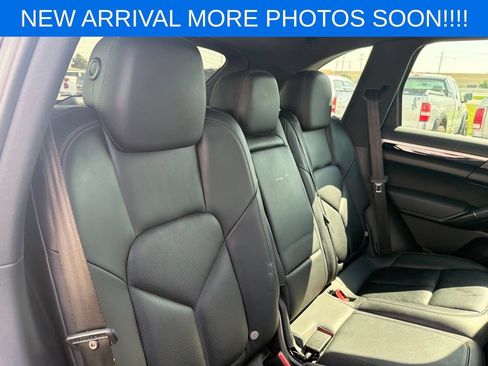 Used 2014 Porsche Cayenne AWD/4WD image 14