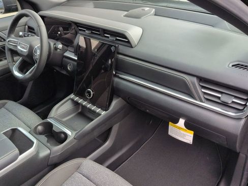 New 2026 GMC Terrain Elevation w/ Black Edition image 21