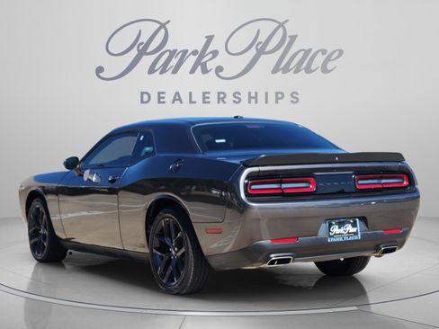 Used 2021 Dodge Challenger SXT w/ Blacktop Package RWD image 3