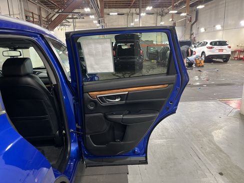 Used 2021 Honda CR-V Touring image 22