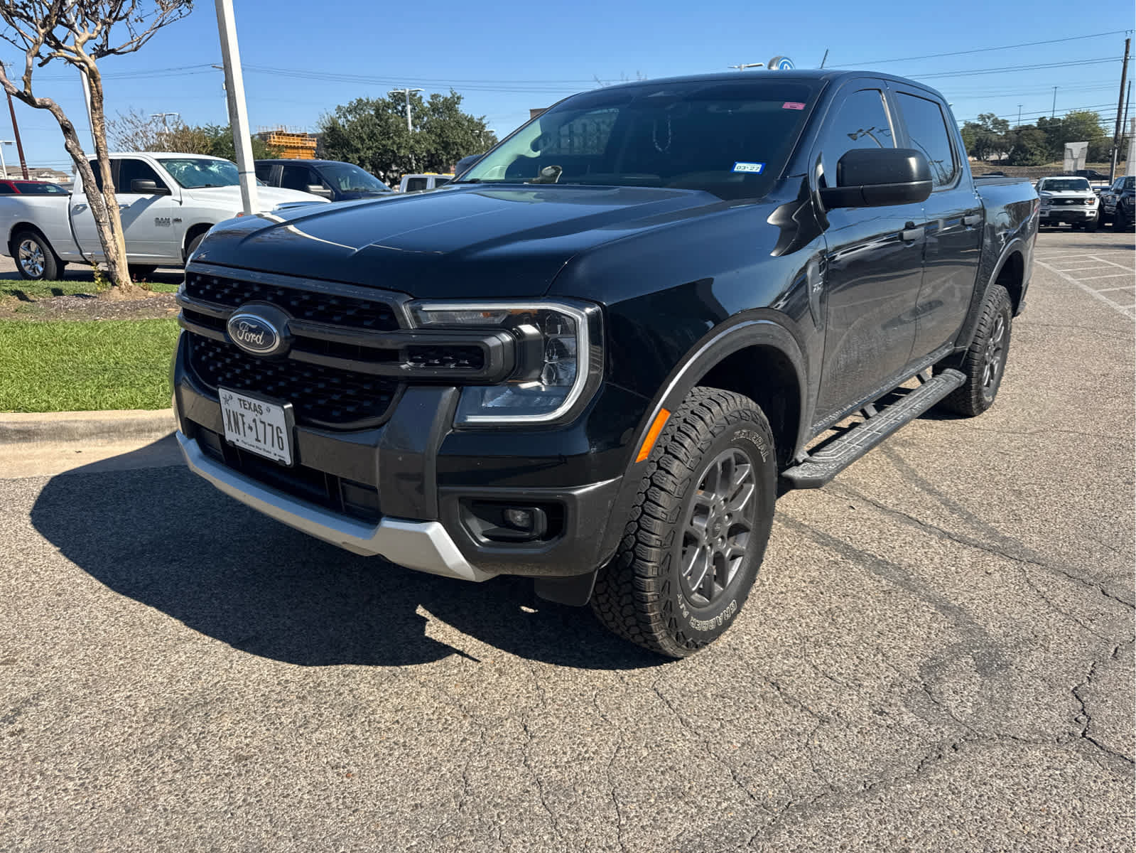 Used 2024 Ford Ranger XLT w/ FX4 Off-Road Package AWD/4WD image 2