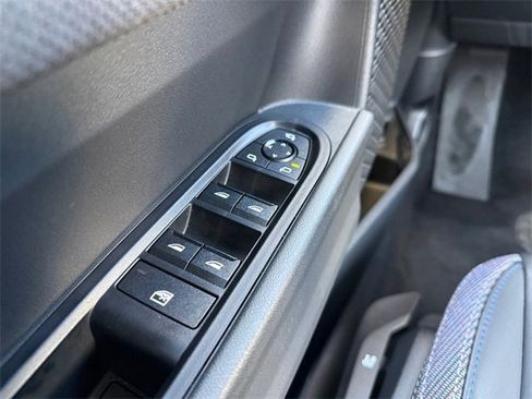 Certified 2025 MINI Cooper S image 27