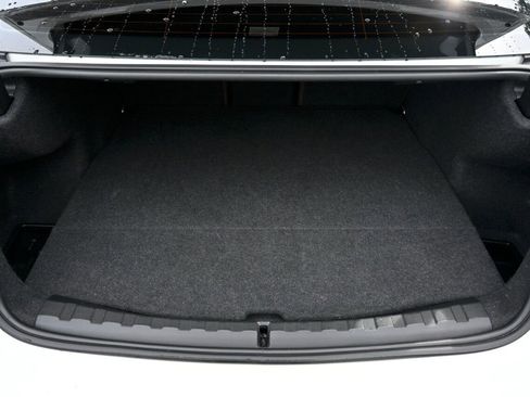 Used 2020 BMW 330i Sedan w/ M Sport Package image 12