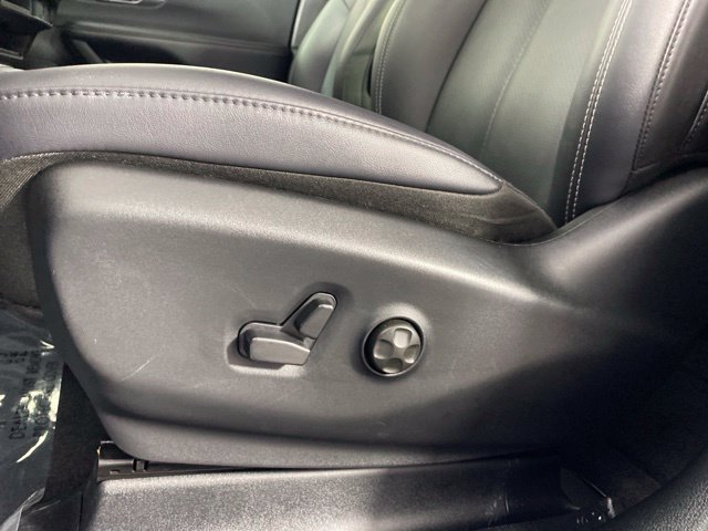 Used 2026 Chrysler Pacifica Select FWD image 17