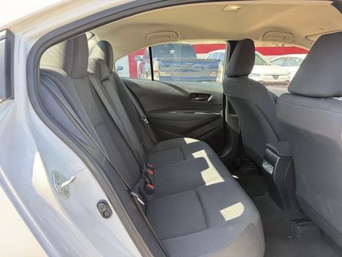 Used 2024 Toyota Corolla LE FWD image 28