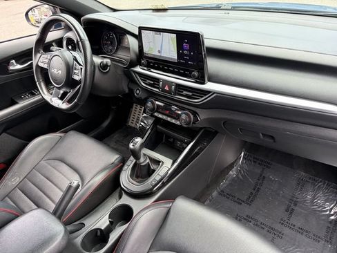 Used 2022 Kia Forte GT FWD image 13