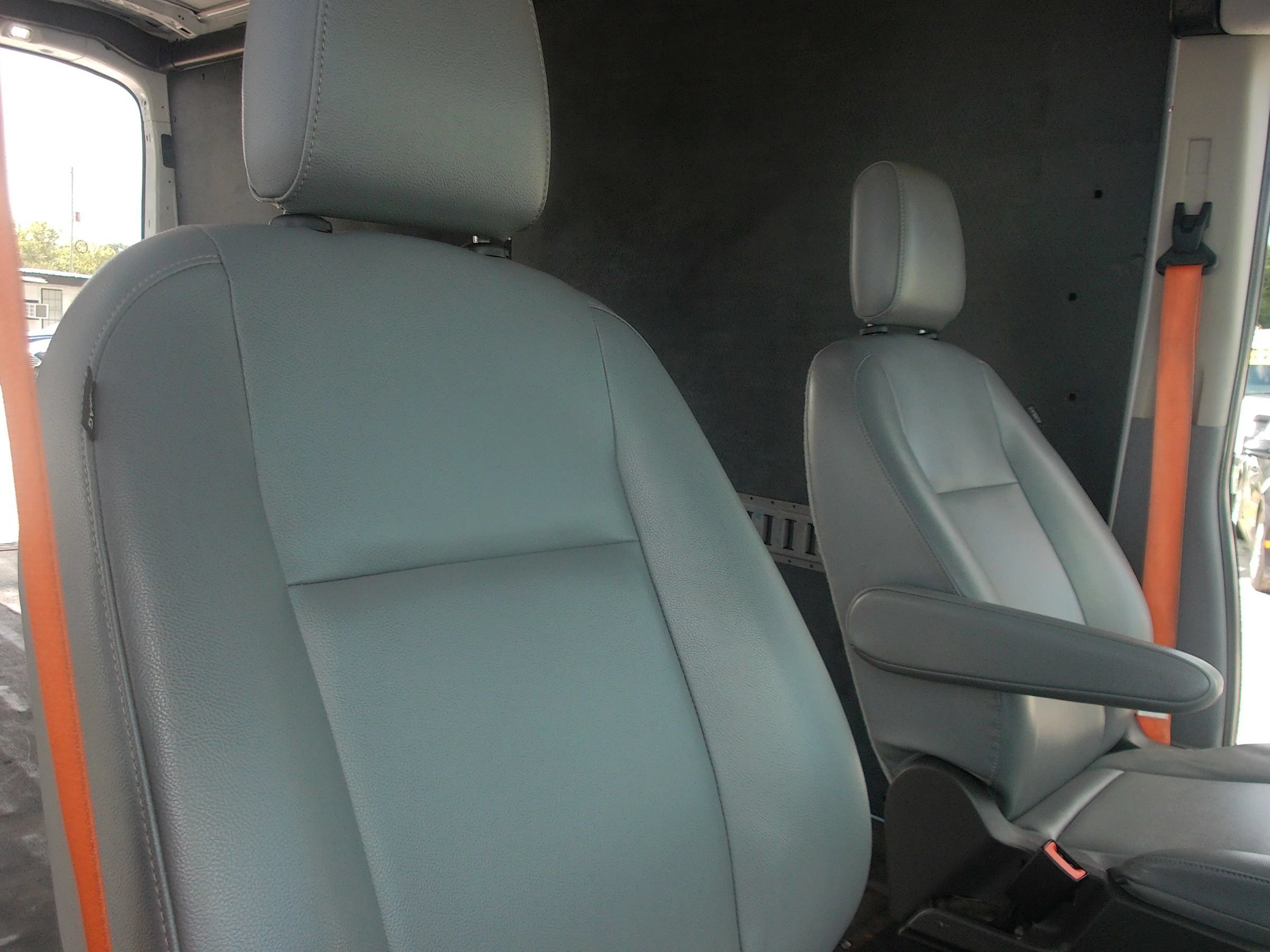 Used 2019 Ford Transit 150 148 Medium Roof RWD image 31