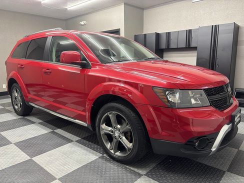 Used 2016 Dodge Journey Crossroad w/ Popular Equipment Group AWD/4WD image 4