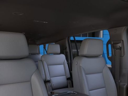 New 2026 Chevrolet Suburban LT w/ Comfort Package image 28