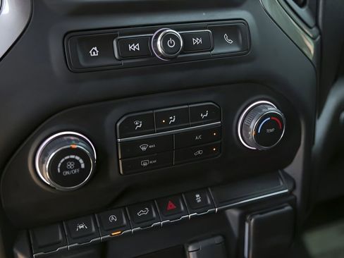 Used 2024 Chevrolet Silverado 1500 Custom w/ LPO, Dark Essentials Package image 21