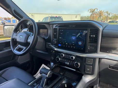 New 2025 Ford F150 Lariat w/ Equipment Group 502A High image 21