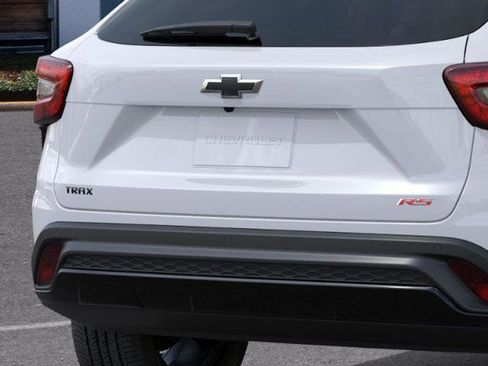 New 2026 Chevrolet Trax RS image 14
