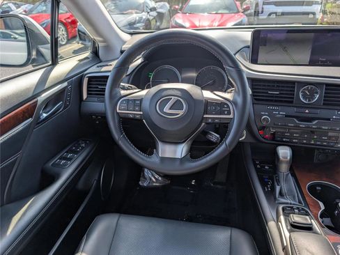 Used 2018 Lexus RX 350L image 19