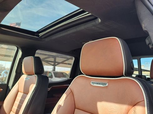 New 2026 GMC Sierra 1500 Denali Ultimate image 17