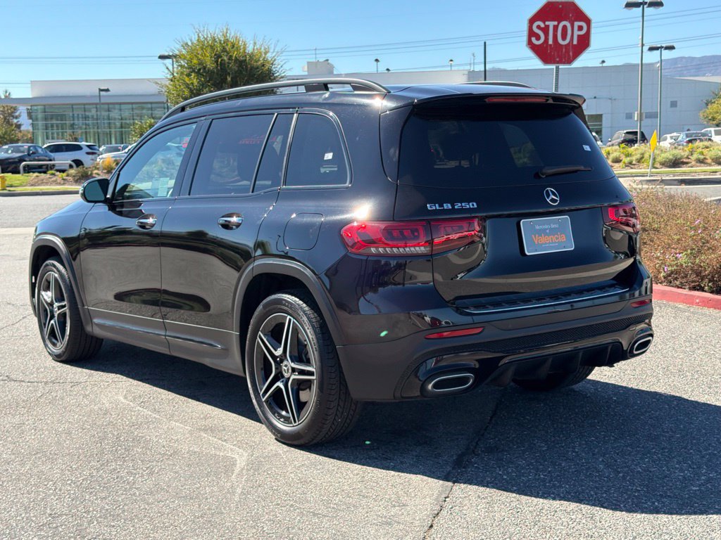 Used 2023 Mercedes-Benz GLB 250 image 10