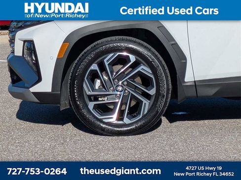 Used 2025 Hyundai Tucson Limited image 10