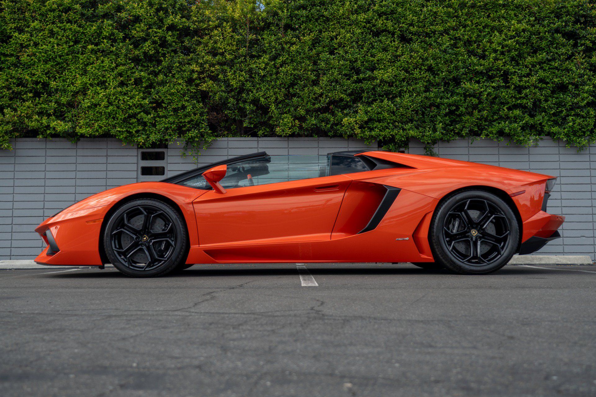 Used 2014 Lamborghini Aventador LP 700-4 AWD/4WD image 18