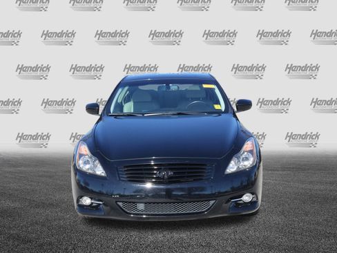 Used 2013 INFINITI G37 x w/ Premium Pkg image 3