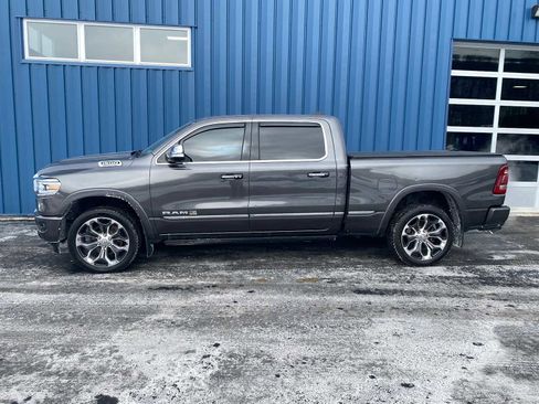 Used 2019 RAM 1500 Limited image 11