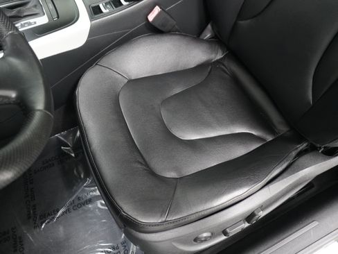 Used 2010 Audi A5 2.0T Premium Plus image 13