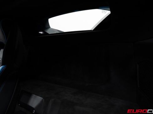 Used 2023 Lamborghini Huracan Tecnica image 37