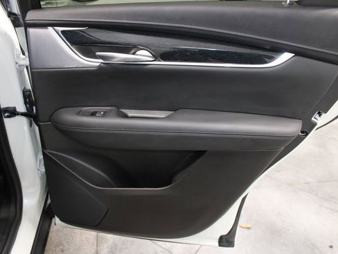 Used 2024 Cadillac XT5 Premium Luxury image 26