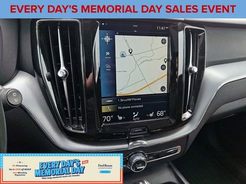 Used 2018 Volvo XC60 T6 Momentum w/ Advanced Package AWD/4WD image 23