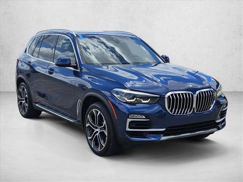 Used 2021 BMW X5 sDrive40i w/ Convenience Package RWD image 3