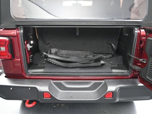 Used 2021 Jeep Wrangler Rubicon w/ LED Lighting Group AWD/4WD image 24