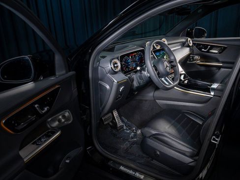 New 2026 Mercedes-Benz GLC 300 4MATIC image 10