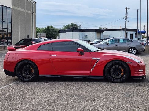 Used 2012 Nissan GT-R Premium AWD/4WD image 13