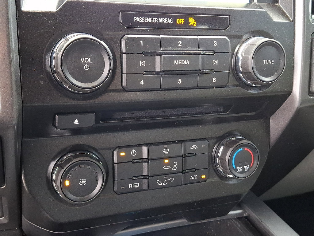 Used 2018 Ford F150 XLT w/ Equipment Group 301A Mid AWD/4WD image 16