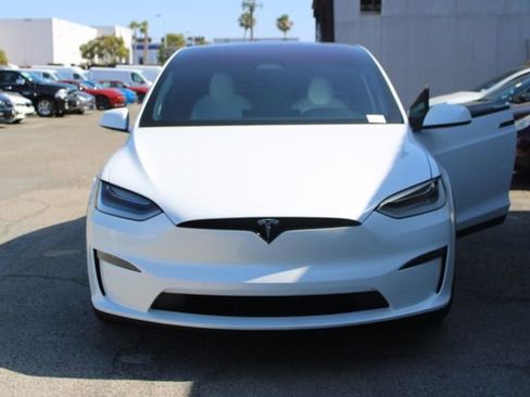 Used 2023 Tesla Model X AWD/4WD image 2
