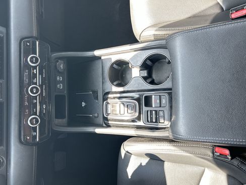 Certified 2024 Honda Pilot EX-L image 22