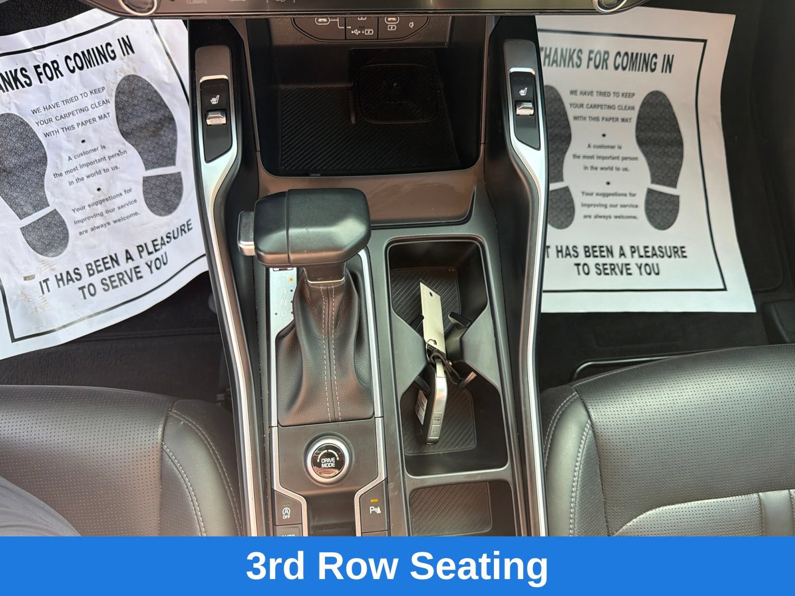 Used 2024 Kia Sorento S FWD image 18