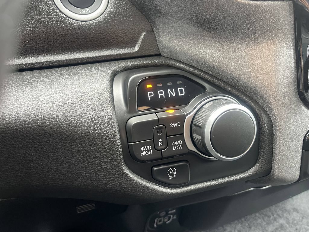 New 2026 RAM 1500 Tradesman AWD/4WD image 31