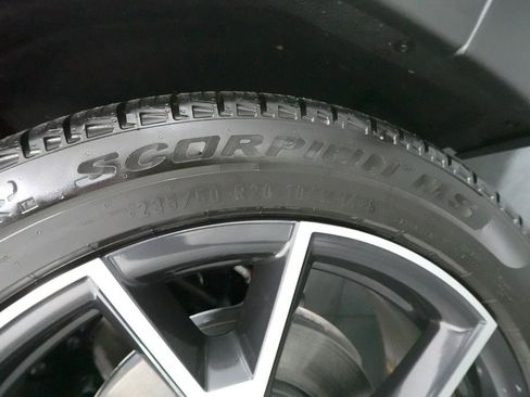 New 2026 Jeep Cherokee Overland w/ Advanced Pro Tech Group image 36