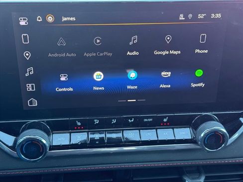 Used 2024 Chevrolet Colorado Z71 w/ Z71 Convenience Package 2 image 21