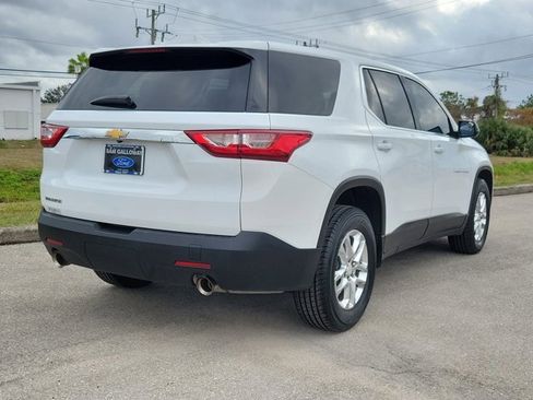 Used 2019 Chevrolet Traverse LS image 6