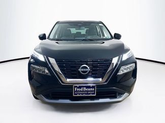 Used 2023 Nissan Rogue SV video 2