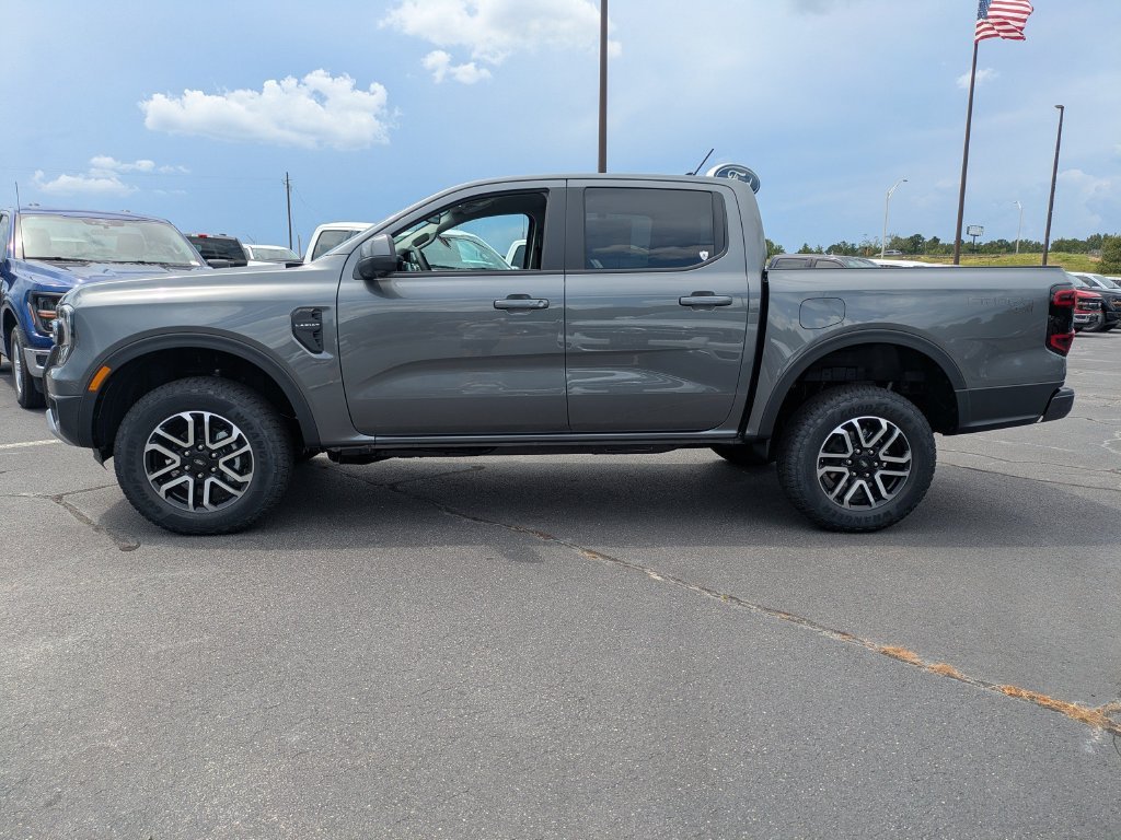 New 2026 Ford Ranger Lariat w/ Trailer Tow Package AWD/4WD image 29