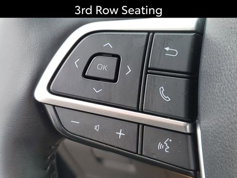 Used 2022 Toyota Highlander XSE image 11