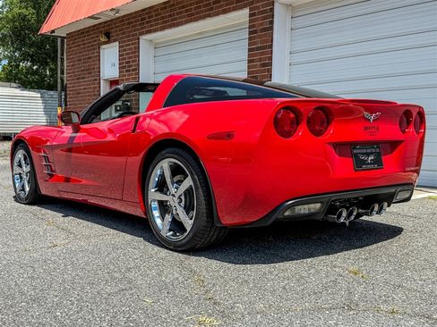 Used 2009 Chevrolet Corvette Coupe w/ Preferred Equipment Group RWD image 22