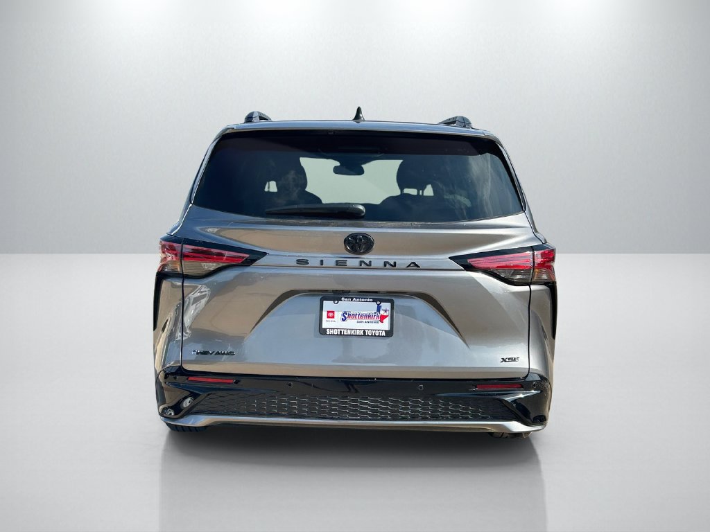 Certified 2026 Toyota Sienna XSE AWD/4WD image 6