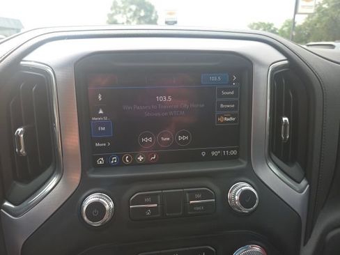 Used 2019 GMC Sierra 1500 SLE w/ Preferred Package AWD/4WD image 29