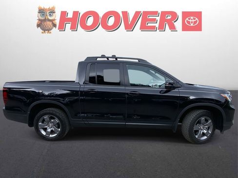 Used 2024 Honda Ridgeline TrailSport image 2